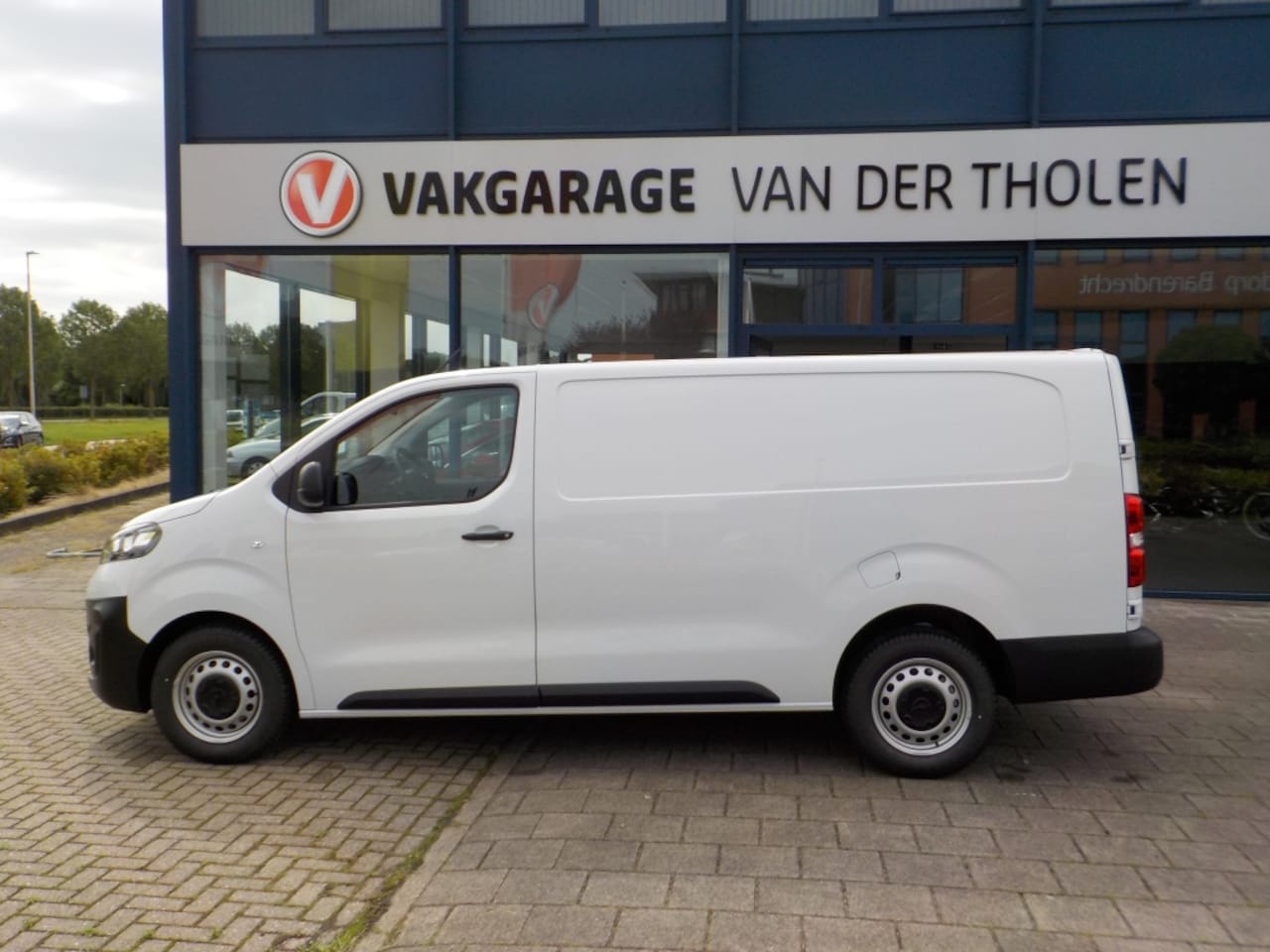 Opel Vivaro - L3H1 - AutoWereld.nl