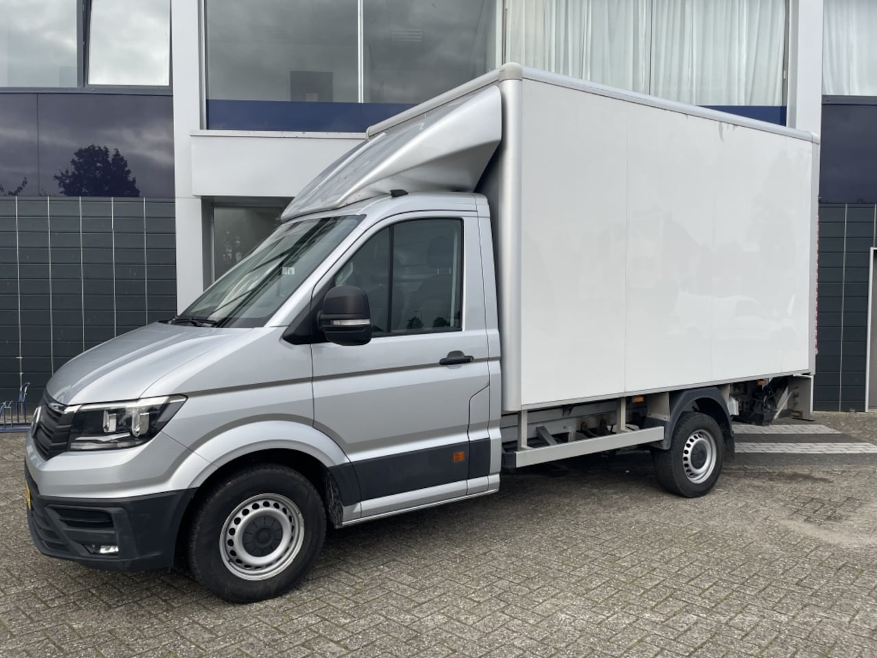 Volkswagen Crafter - 30 2.0 TDI L3H2 Comfortline 30 2.0TDI L3H2 Comfortline - AutoWereld.nl