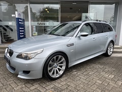 BMW M5 - Touring V10