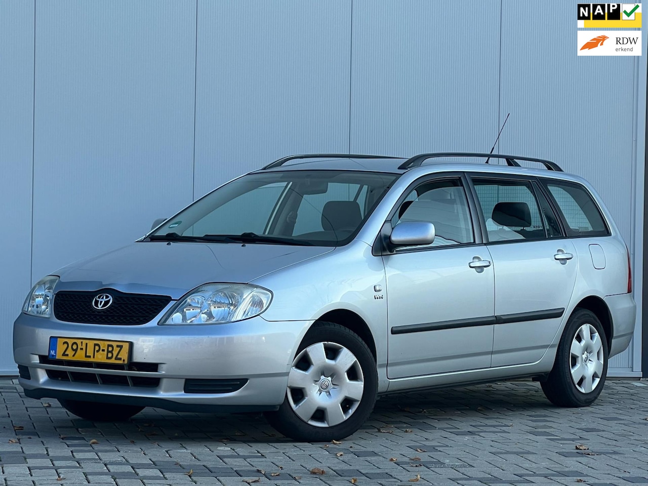 Toyota Corolla Wagon - 1.6 VVT-i Linea Terra AIRCO 1STE EIGENAAR IN BIJNA NIEUWSTAAT - AutoWereld.nl