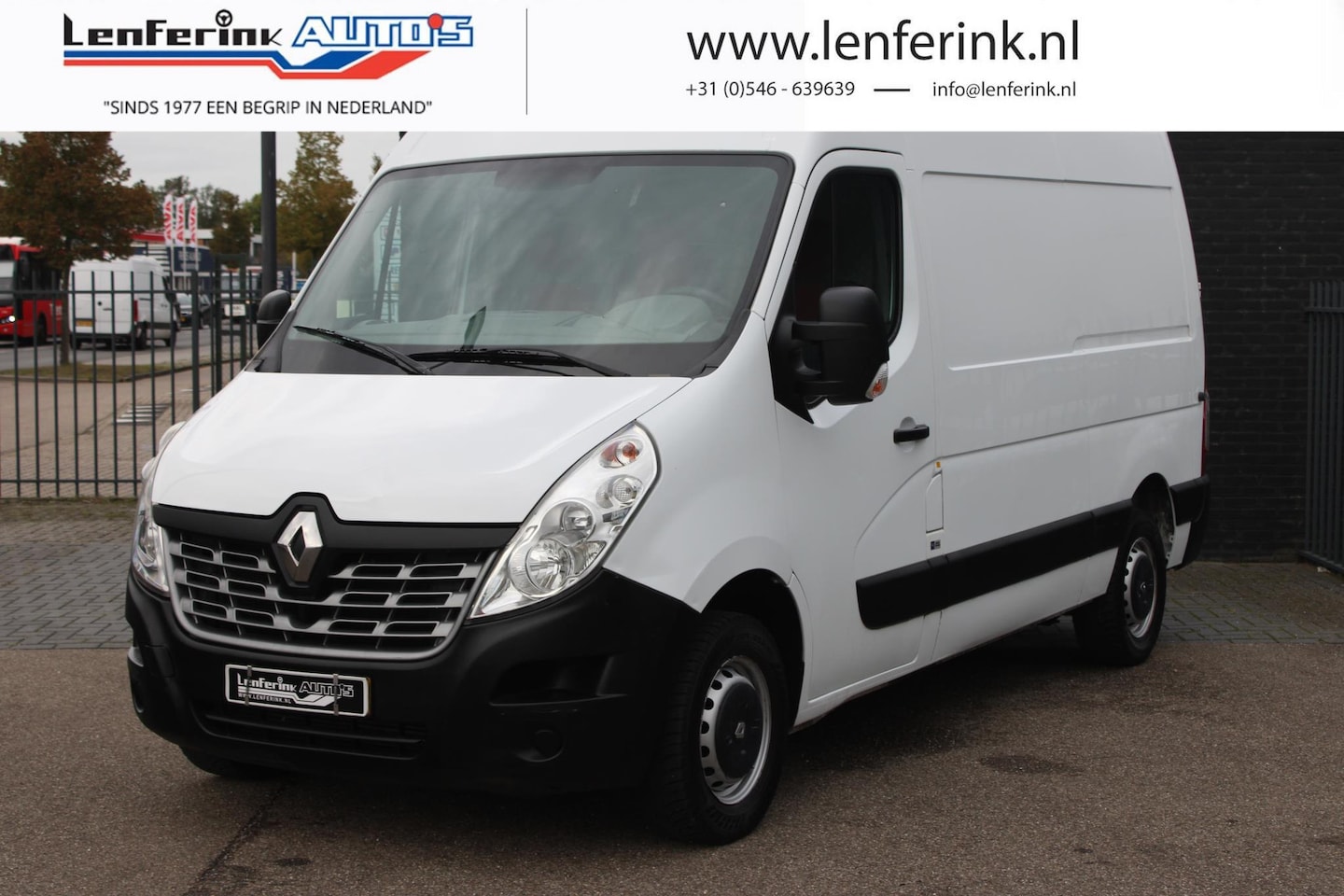 Renault Master - 2.3 dCi 125 pk L2H2 Airco, Cruise Control Laadruimte Pakket, PDC achter, 3-Zits - AutoWereld.nl