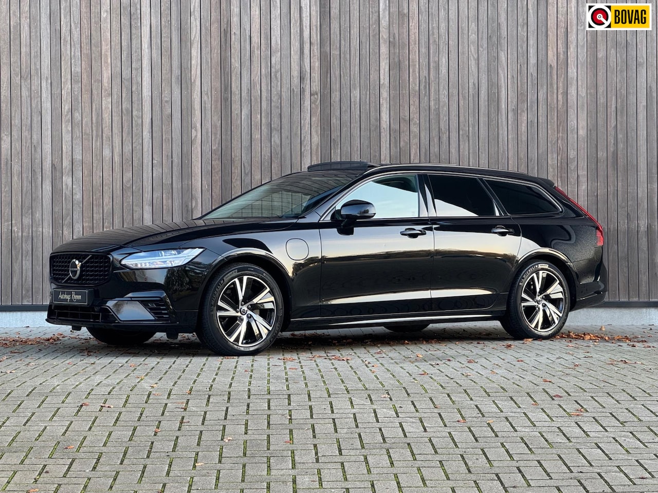 Volvo V90 - 2.0 T8 AWD Business Pro / Pano / Trekhaak / - AutoWereld.nl