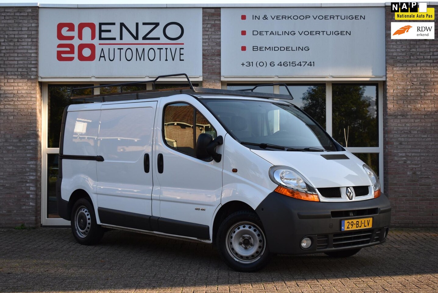 Renault Trafic - 1.9 dCi L1H1 Série Spéciale 1e eigenaar! - AutoWereld.nl