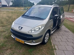 Peugeot 1007 - 1.4-16V Gentry apk tot 25-10-2025