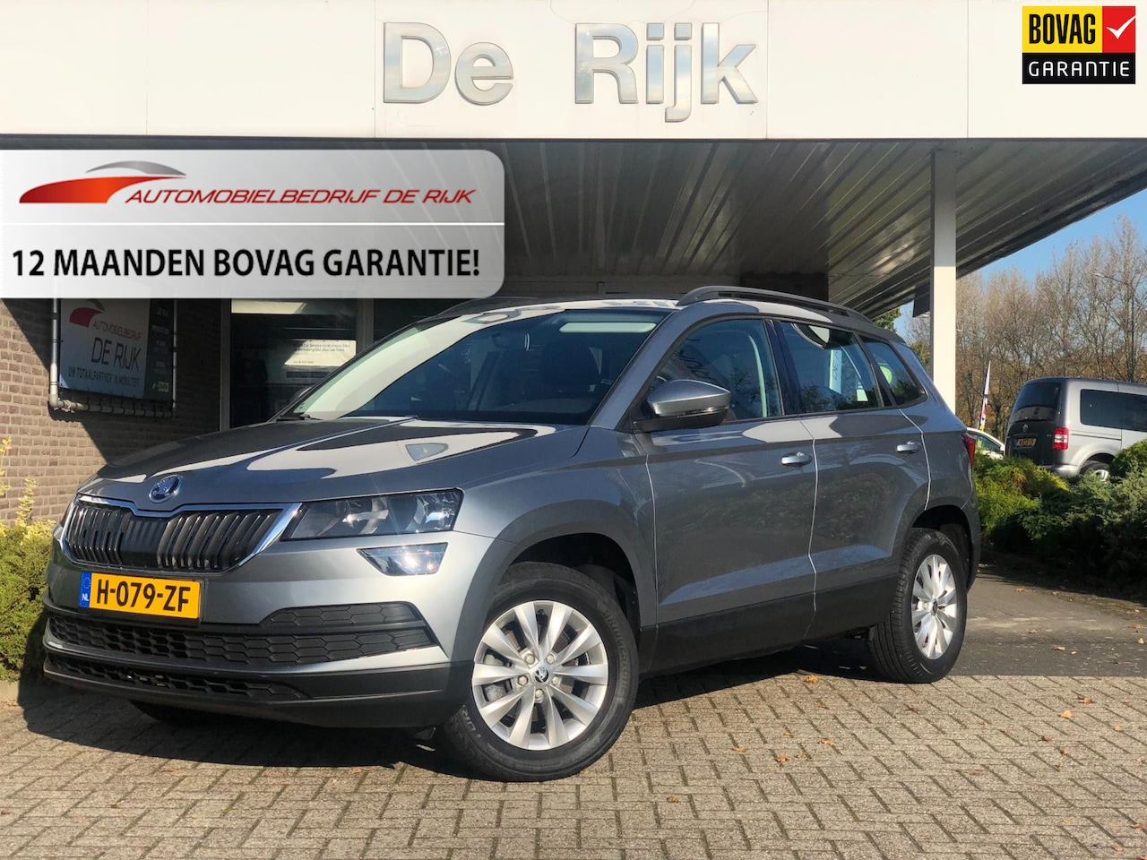 Skoda Karoq - 1.0 TSI Ambition Business | Android Auto, Trekhaak, Airco, Front Assist, PDC | - AutoWereld.nl