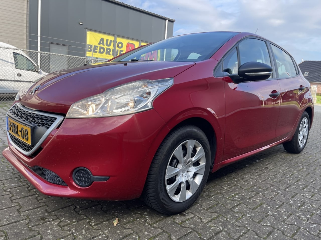 Peugeot 208 - 1.0 VTi Access airco-5 deurs - AutoWereld.nl