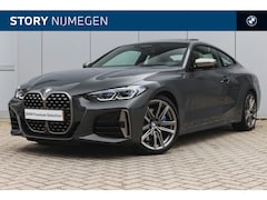 BMW 4-serie Coupé - M440i xDrive High Executive Automaat / Schuif-kanteldak / Trekhaak / Laserlicht / M Adapti