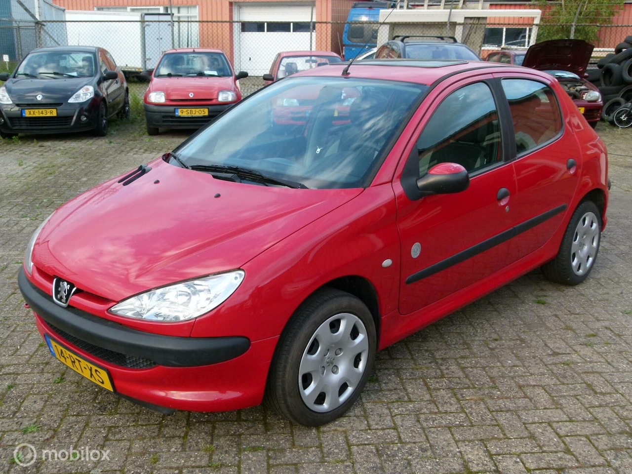 Peugeot 206 - 1.1 X-Design ABS NIEUWE APK met RDW Steekproef - AutoWereld.nl