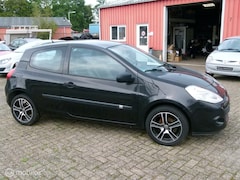 Renault Clio - 1.2 Expression APK 07-2025 LM velgen radio USB