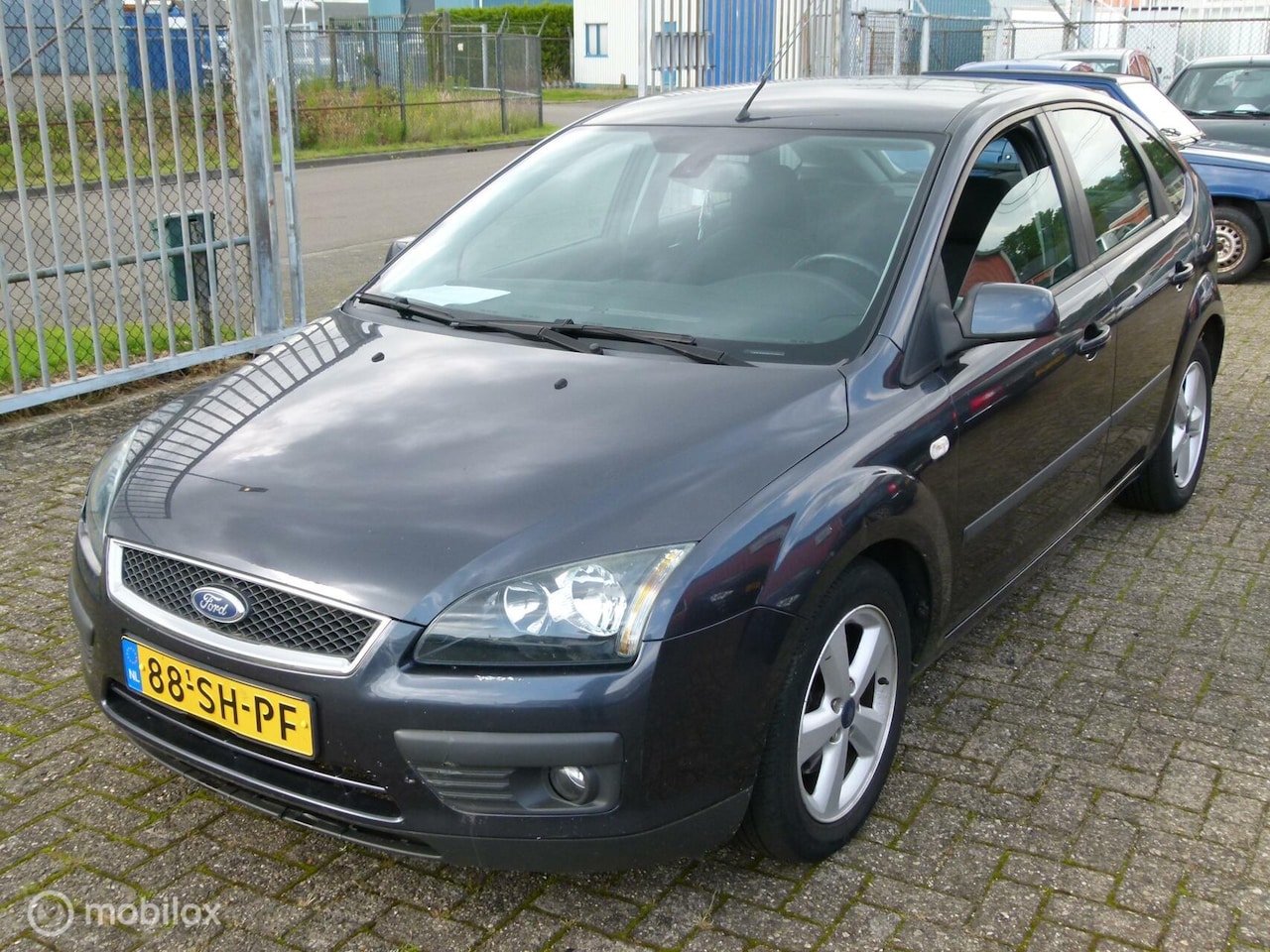 Ford Focus - 1.6-16V APK 07-2025, nette auto met koude airco - AutoWereld.nl