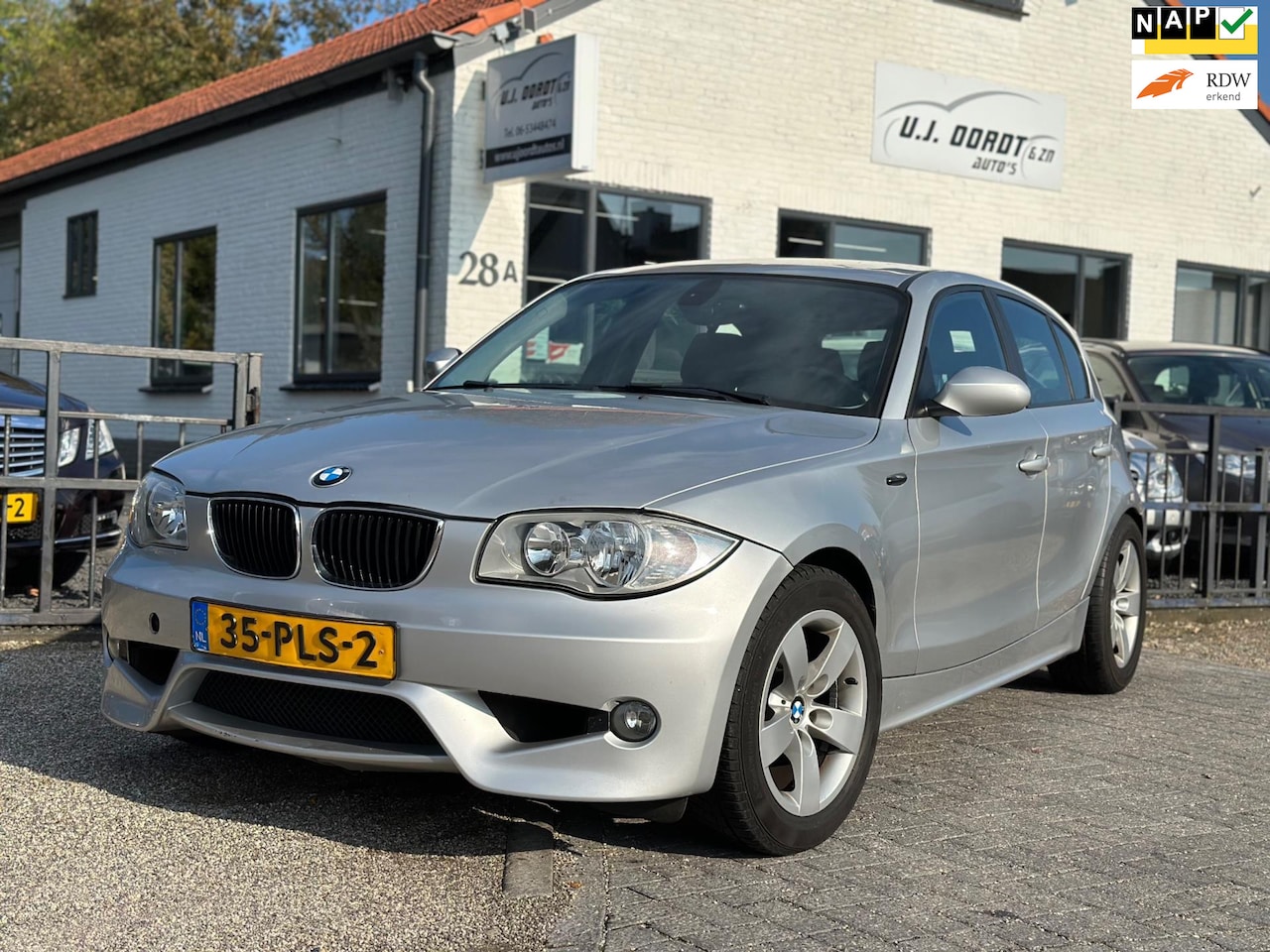 BMW 1-serie - 116i Rijd en schakelt maar lees advertentie! - AutoWereld.nl