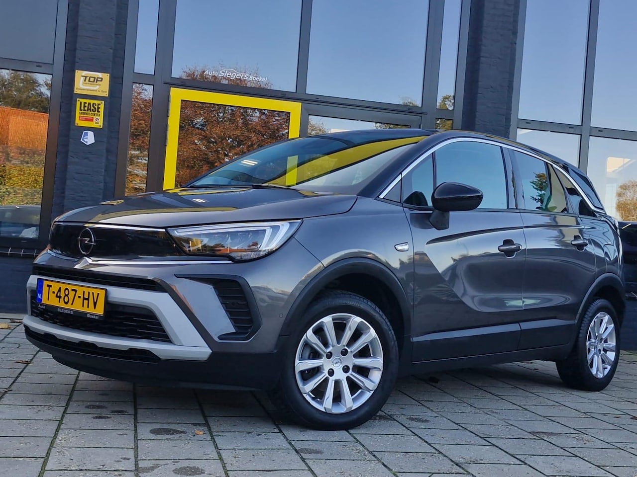 Opel Crossland - 1.2 Turbo Elegance | Automaat | Parkeer Camera | Parkeer Sensoren | Navigatiesysteem | Stu - AutoWereld.nl