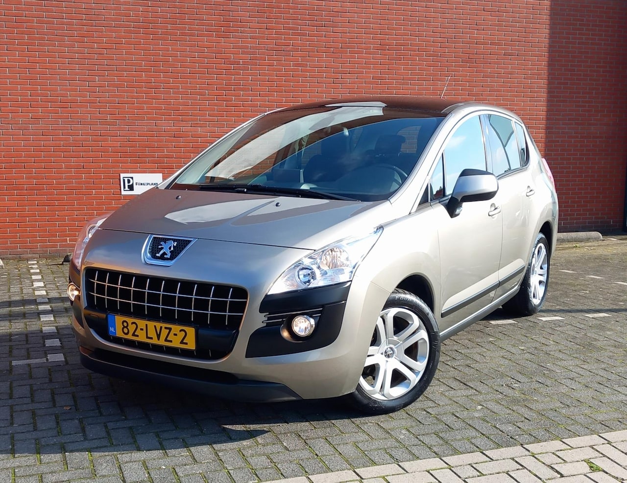 Peugeot 3008 - 1.6 16V VTi 120PK Panoramadak - AutoWereld.nl