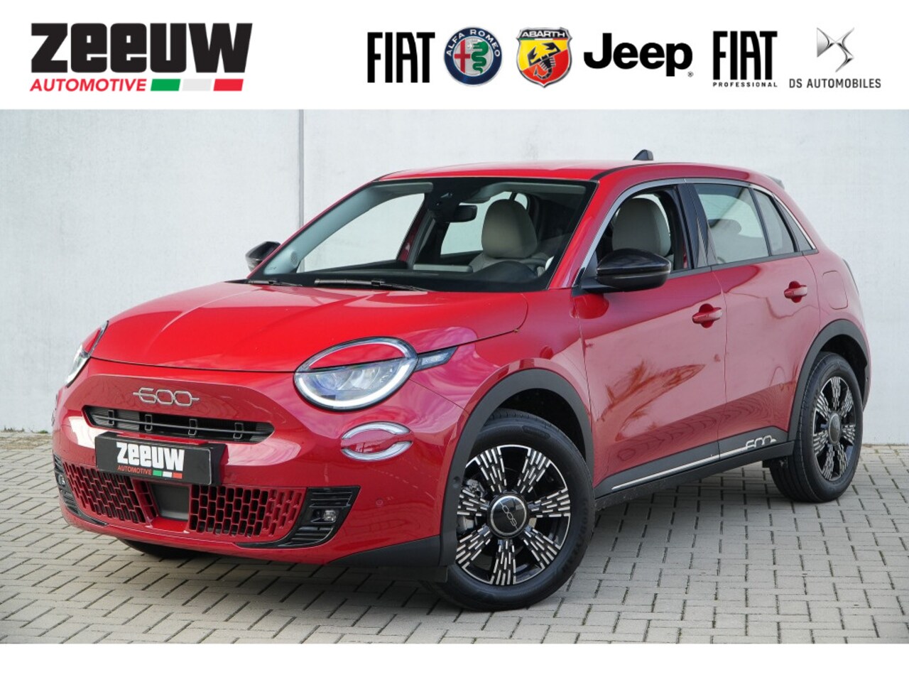 Fiat 600e - Urban 54 kWh | Carplay | Camera | Keyless | 17" - AutoWereld.nl