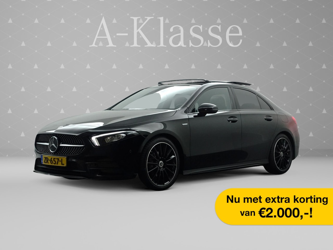 Mercedes-Benz A-klasse - 200 AMG Premium Plus Aut- Panoramadak I  Camera I  Park Assist I  Xenon Led I  Leer/Alcant - AutoWereld.nl