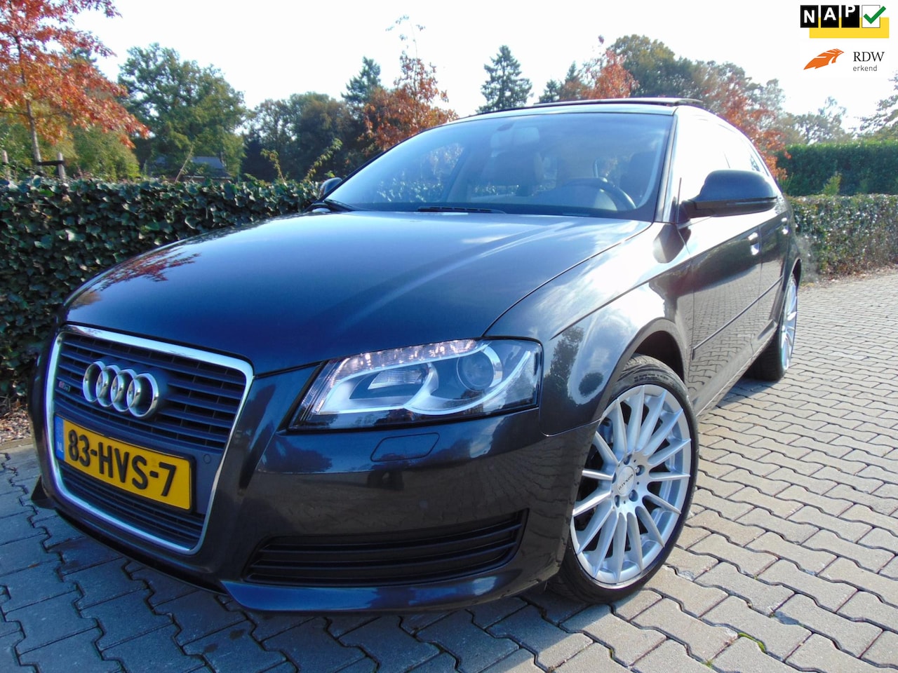 Audi A3 Sportback - 1.8 TFSI Ambiente Pro Line 1.8 TFSI Ambiente Pro Line , Panoramadak , Clima / Cruise / Elec.Pakket / Isofix / Pdc / L - AutoWereld.nl