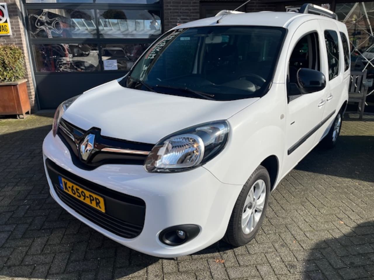 Renault Kangoo Family - 1.2 TCe 1.2 TCE - AutoWereld.nl