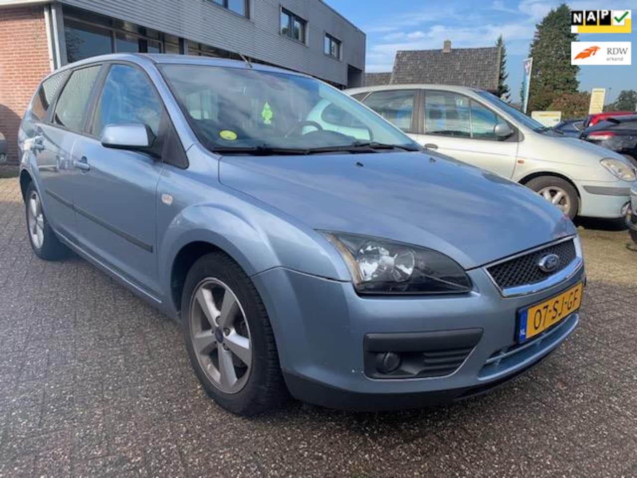 Ford Focus Wagon - 1.6-16V Futura 2006 € 2250.- 1 Jr. Apk Zo mee - AutoWereld.nl