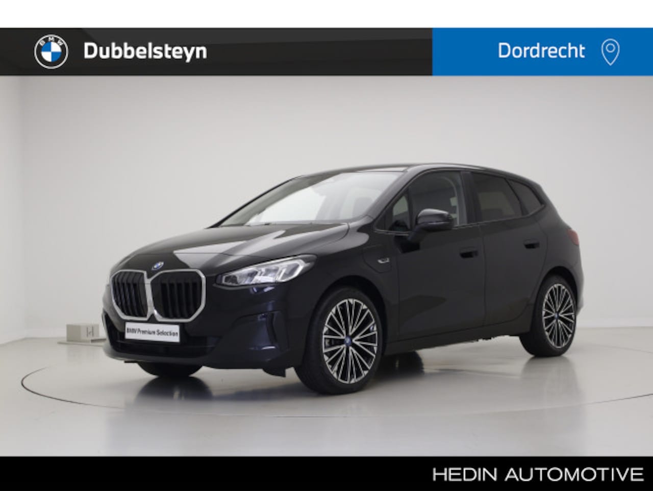 BMW 2-serie Active Tourer - 225e xDrive | Camera | 19" | Extra getint glas - AutoWereld.nl