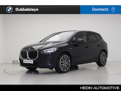 BMW 2-serie Active Tourer - 225e xDrive | Camera | 19" | Extra getint glas