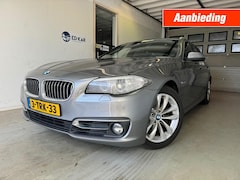 BMW 5-serie - 520i Luxury Edition HUD LEER NL-AUTO NAP ZEER COMPLEET APK 6-202