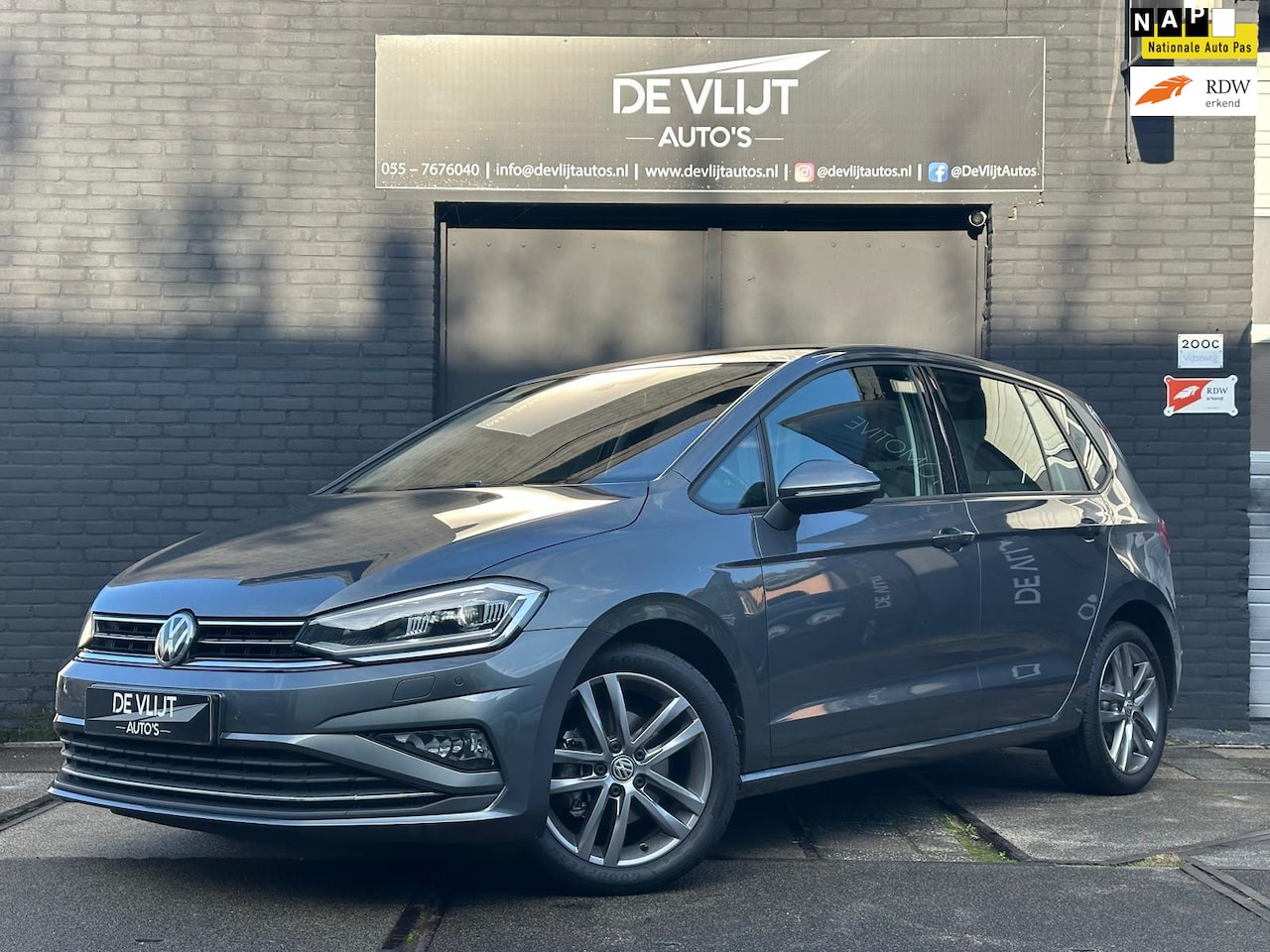 Volkswagen Golf Sportsvan - 1.5 TSI 150PK ACT High | LED | Navi | Alcantara | DSG | Massage Stoel | Cruise Control ada - AutoWereld.nl