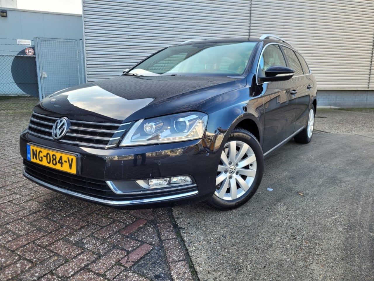 Volkswagen Passat Variant - 1.4 TSI Comfortline BlueMotion Mooi en compleet - AutoWereld.nl