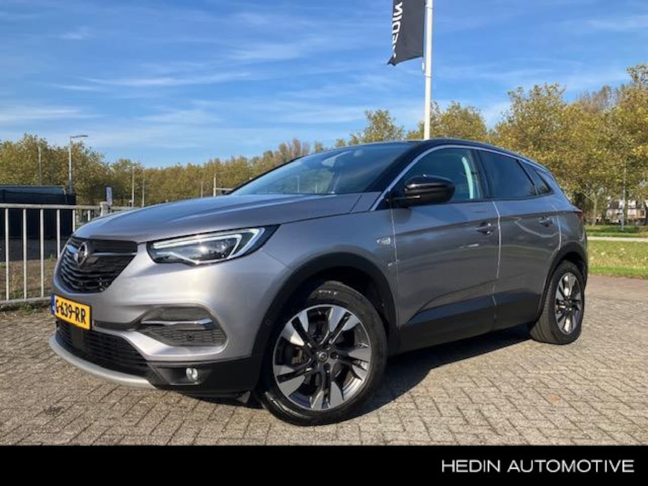 Opel Grandland X - 1.2 Turbo Innovation 1.2 Turbo 130PK Innovation - AutoWereld.nl