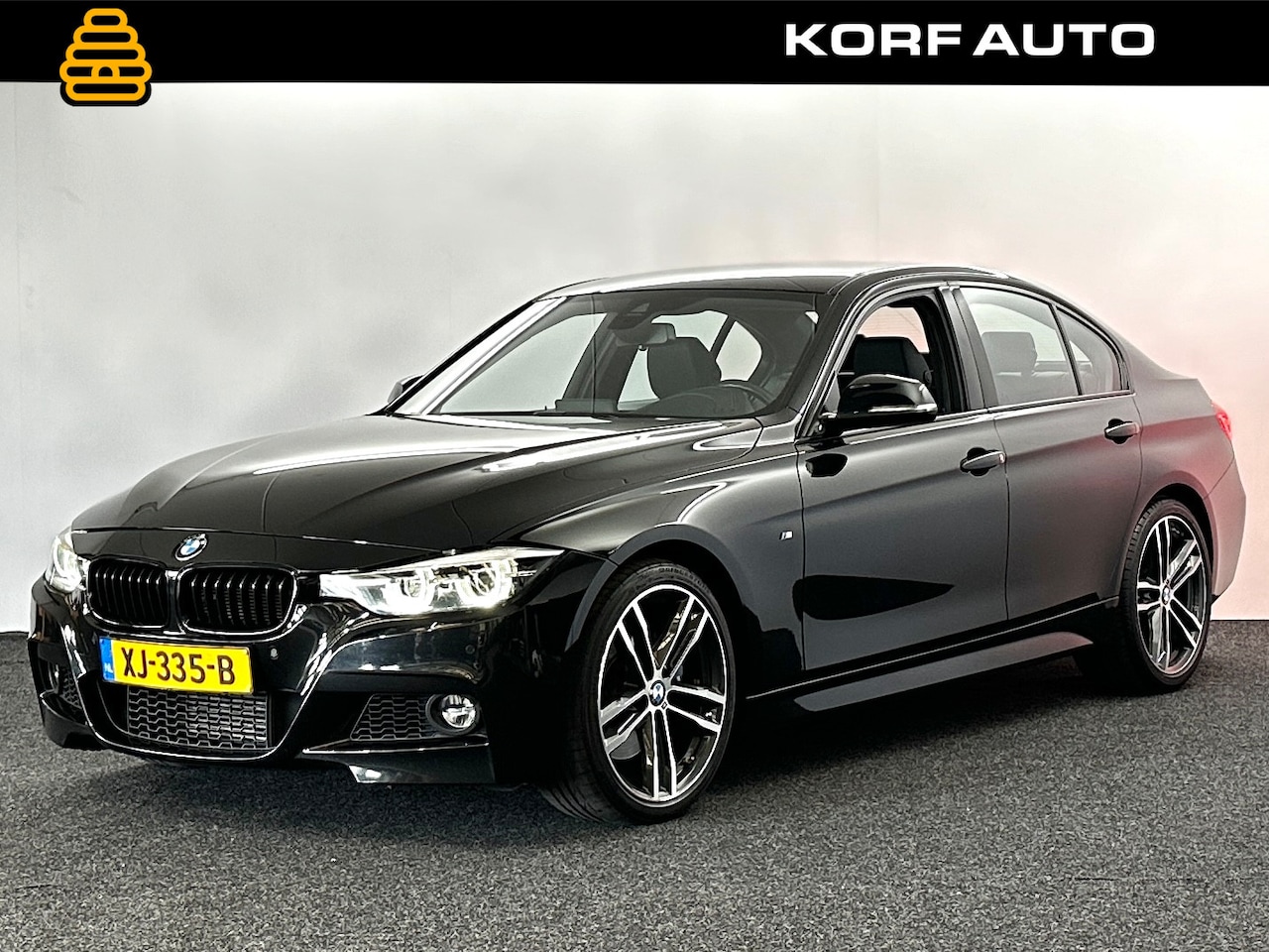 BMW 3-serie - 318i M Sport / Leder / HUD / LED / NaviPro - AutoWereld.nl