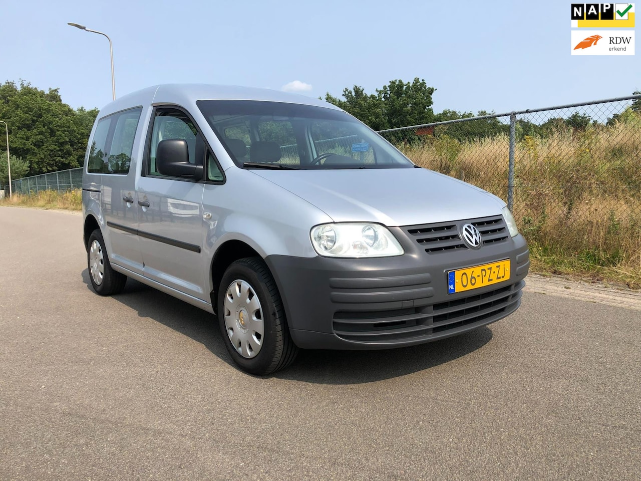 Volkswagen Caddy - 1.4 Comfortline 5p. 1.4 Comfortline 5p (Net Busje)(motor bij geluid) - AutoWereld.nl