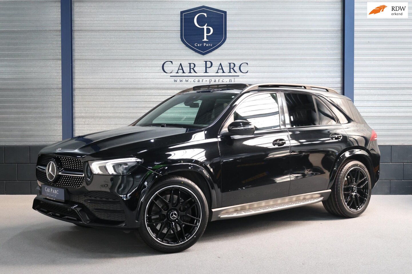 Mercedes-Benz GLE-Klasse - 450 4MATIC AMG LED/VIRTUAL/SFEER/PANO/LEER+S.VERWARMING+MEMORY/22" LMV/CAM/ACC/ECC/12 MDN - AutoWereld.nl