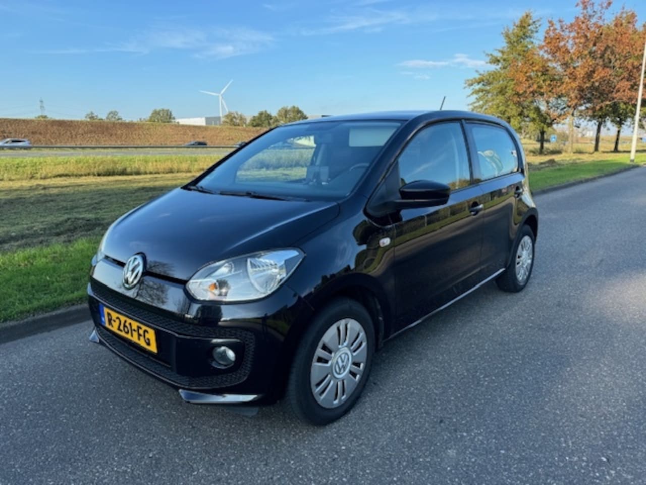 Volkswagen Up! - 1.0 move up! BlueM. - AutoWereld.nl