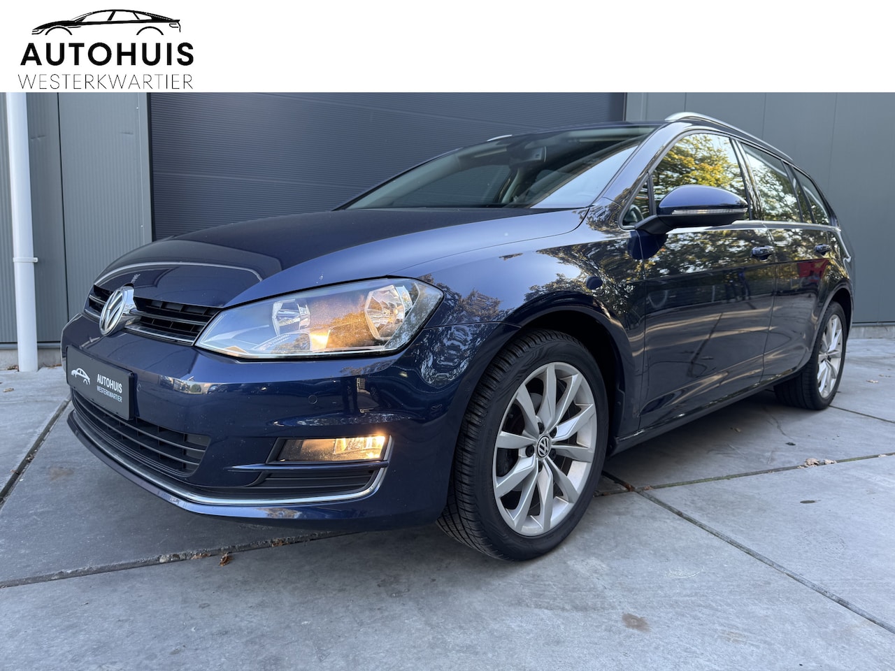 Volkswagen Golf Variant - 1.2 TSI 105pk DSG Highline Navi Camera Massagestoel PDC Stoelverwarming - AutoWereld.nl