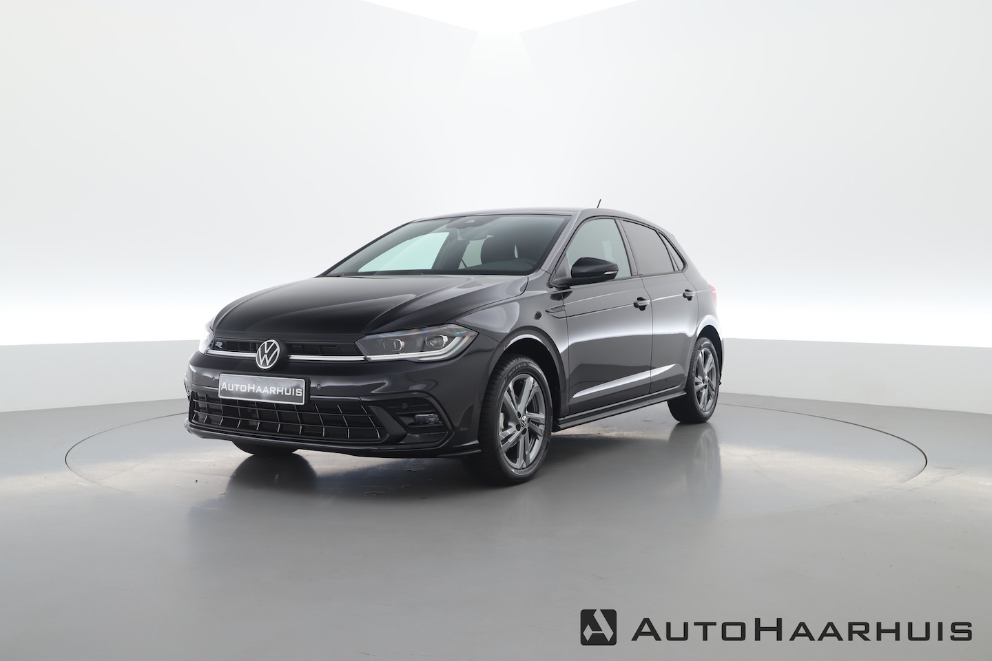 Volkswagen Polo - 1.0 TSI R-Line | IQ. Light | All Season | Navi | Adapt. Cruise | CarPlay - AutoWereld.nl