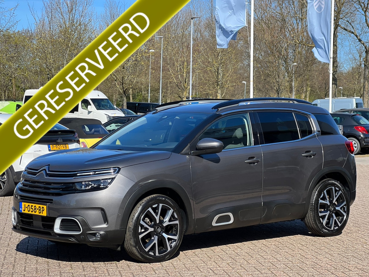 Citroën C5 Aircross - 180pk PureTech Business Plus Navigatie|Caravan Trekker - AutoWereld.nl