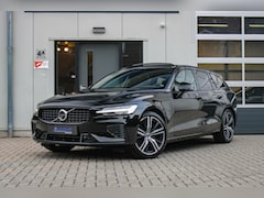 Volvo V60 - 2.0 T8 Twin Engine AWD R-Design PANO|HUD|BLIS|360