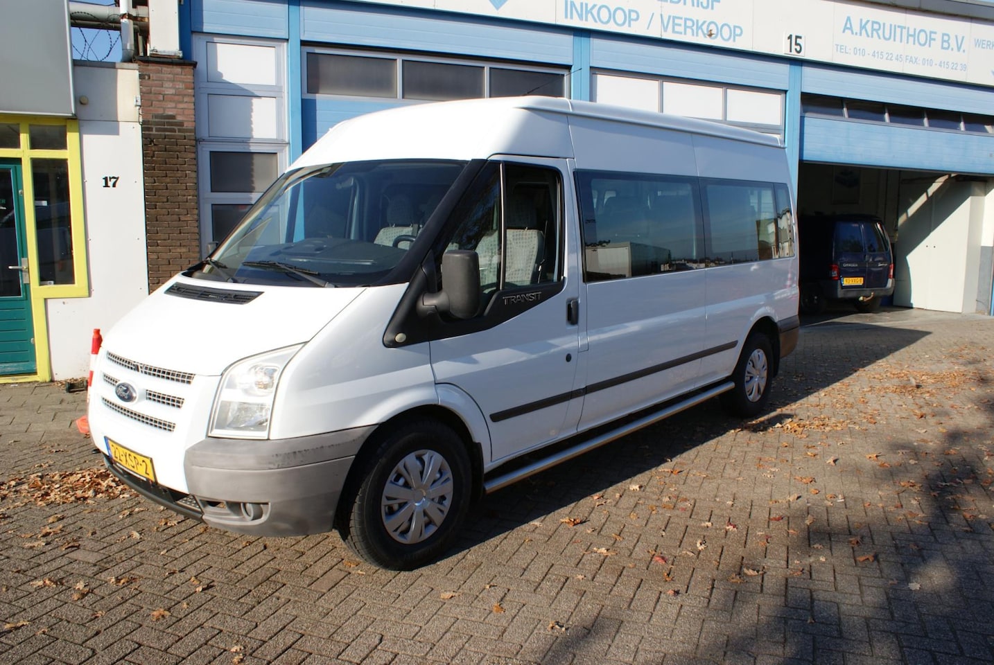 Ford Transit Kombi - 350L 2.2 TDCI SHD rolstoel vervoer 9pers L3 - AutoWereld.nl