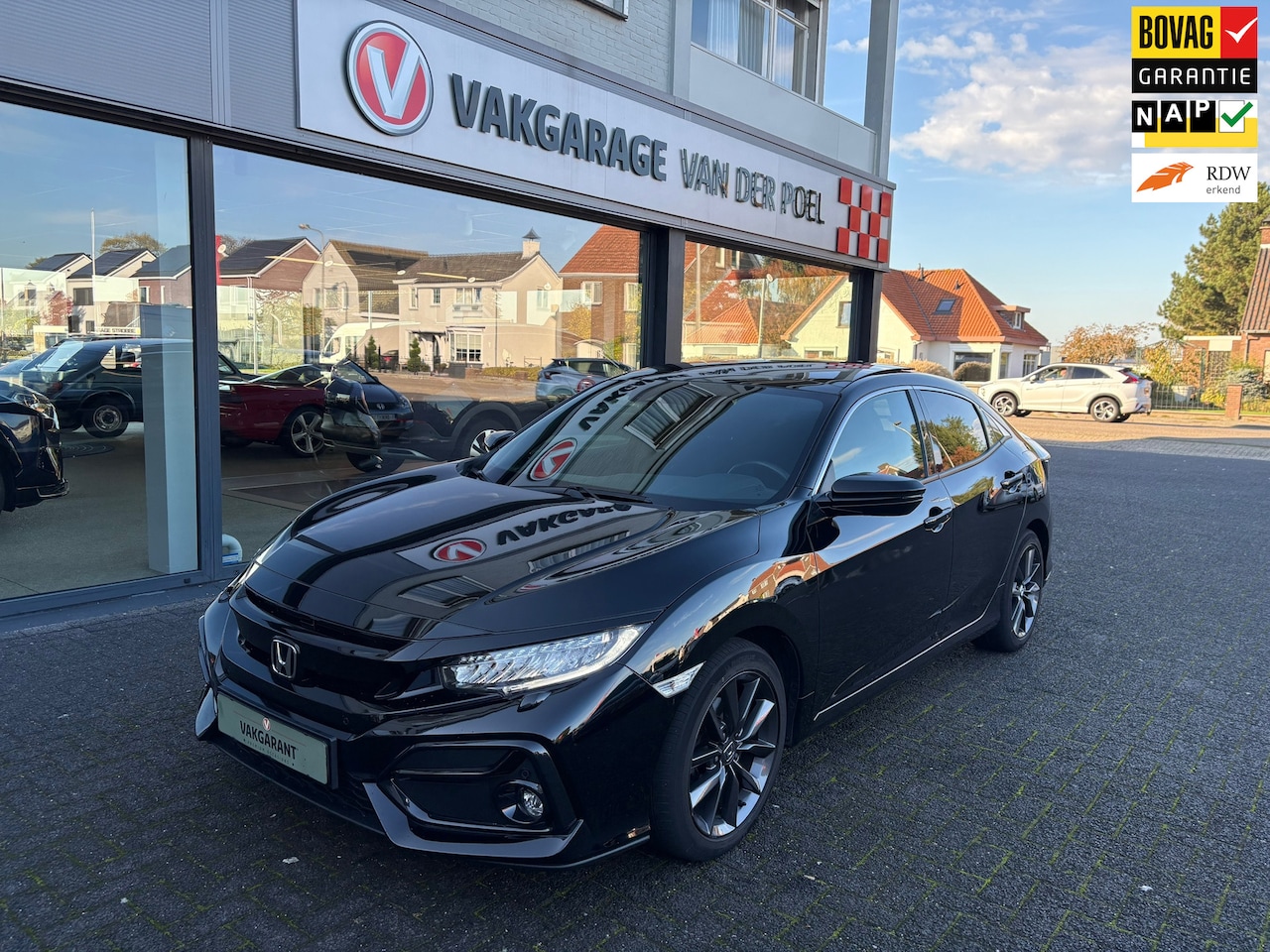 Honda Civic - 1.0 i-VTEC Executive 1.0 i-VTEC Executive - AutoWereld.nl