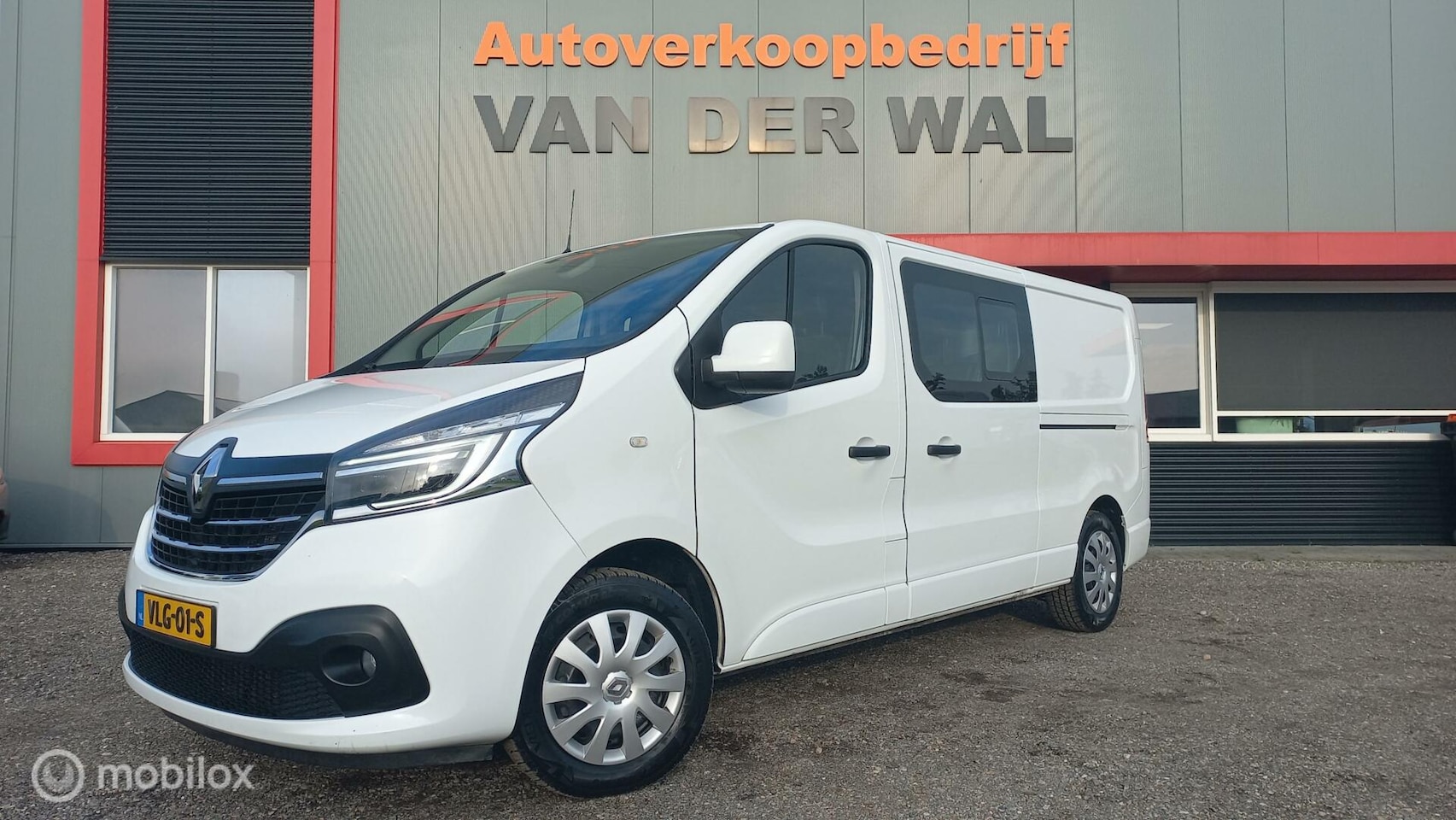 Renault Trafic - bestel 2.0 dCi 120 T29 L2H1 DC Work Edition/2XSCHUIFDEUR - AutoWereld.nl