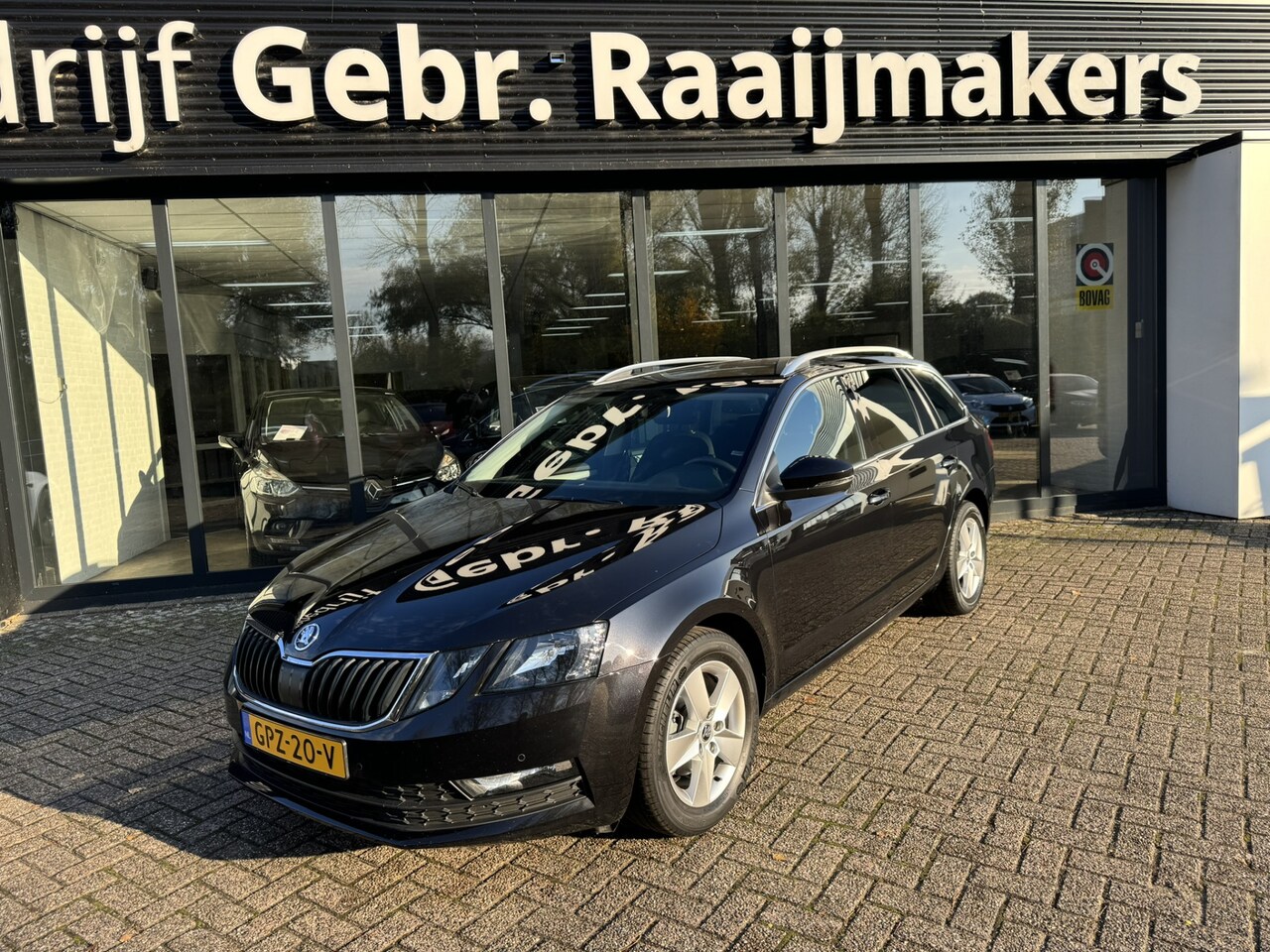 Skoda Octavia Combi - 1.0 TSI Greentech Ambition*Stoelverwarming*Navigatie* - AutoWereld.nl