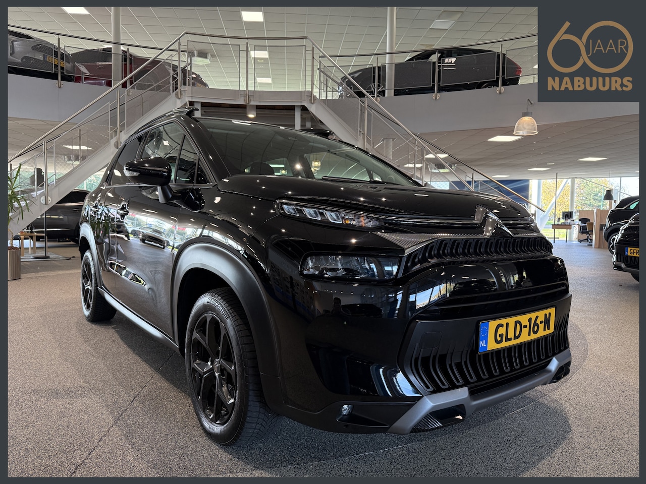 Citroën C3 Aircross - 1.2 110pk EAT6 Shine, Camera, Navi, DAB+ - AutoWereld.nl