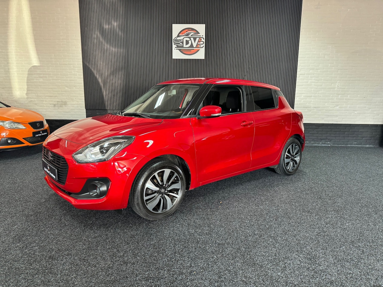 Suzuki Swift - 1.0 Stijl Smart Hybrid NAVIGATIE ST VERWARMING CR CONTROL - AutoWereld.nl