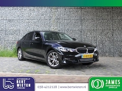 BMW 3-serie - 320i | Geen Import | Parkeersensoren | Navi