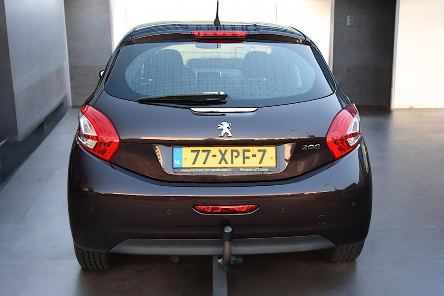 Peugeot 208 - 1.4 Vti Allure 1.4 VTi Allure, 5-drs, Trekhaak, Lichtmetalen velgen, Climate Control, Cruise Control,