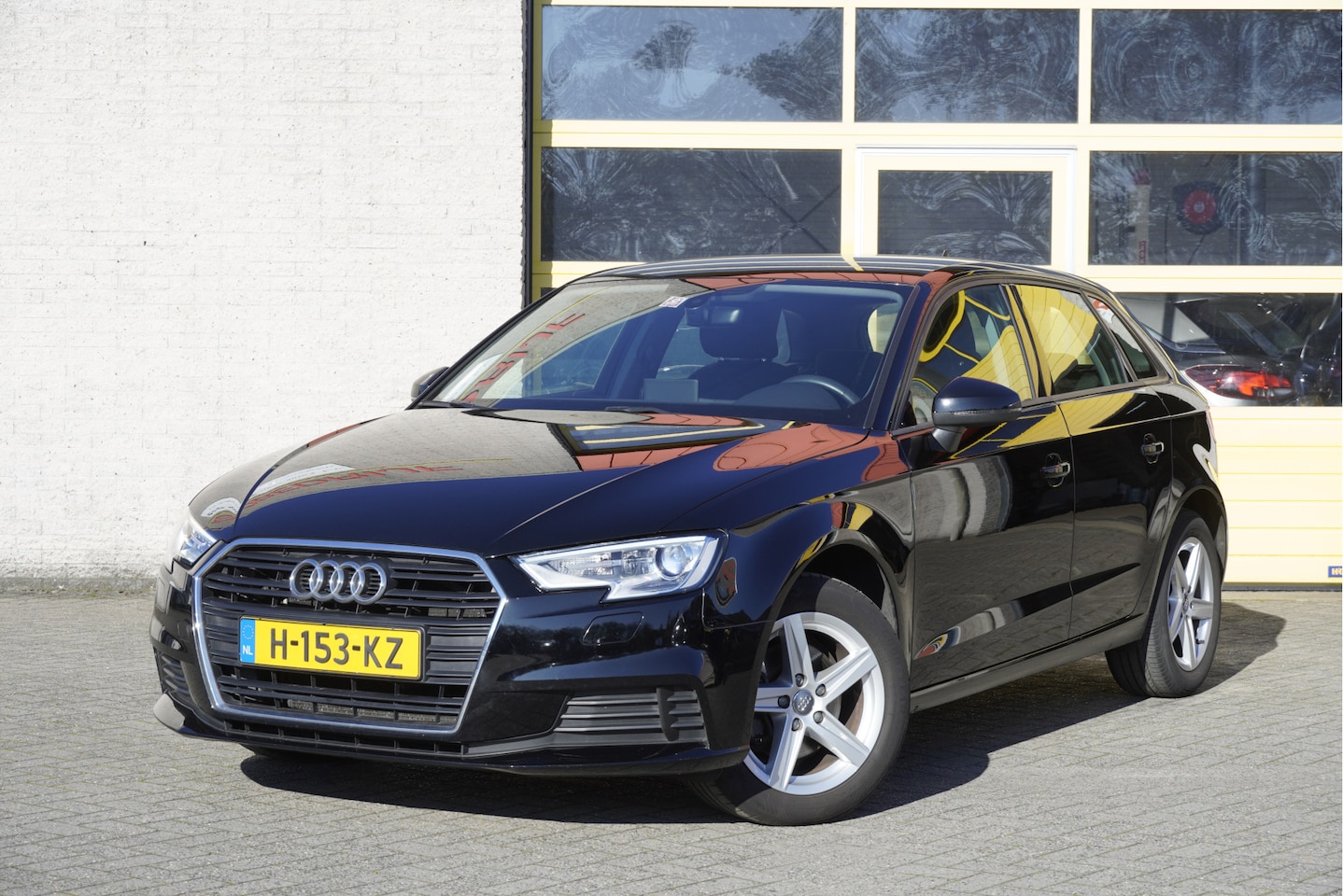 Audi A3 Sportback - 35 TFSI 150PK! Automaat Pro Line BJ2020 Led | Pdc | Navi | Airco | Cruise control | Getint - AutoWereld.nl