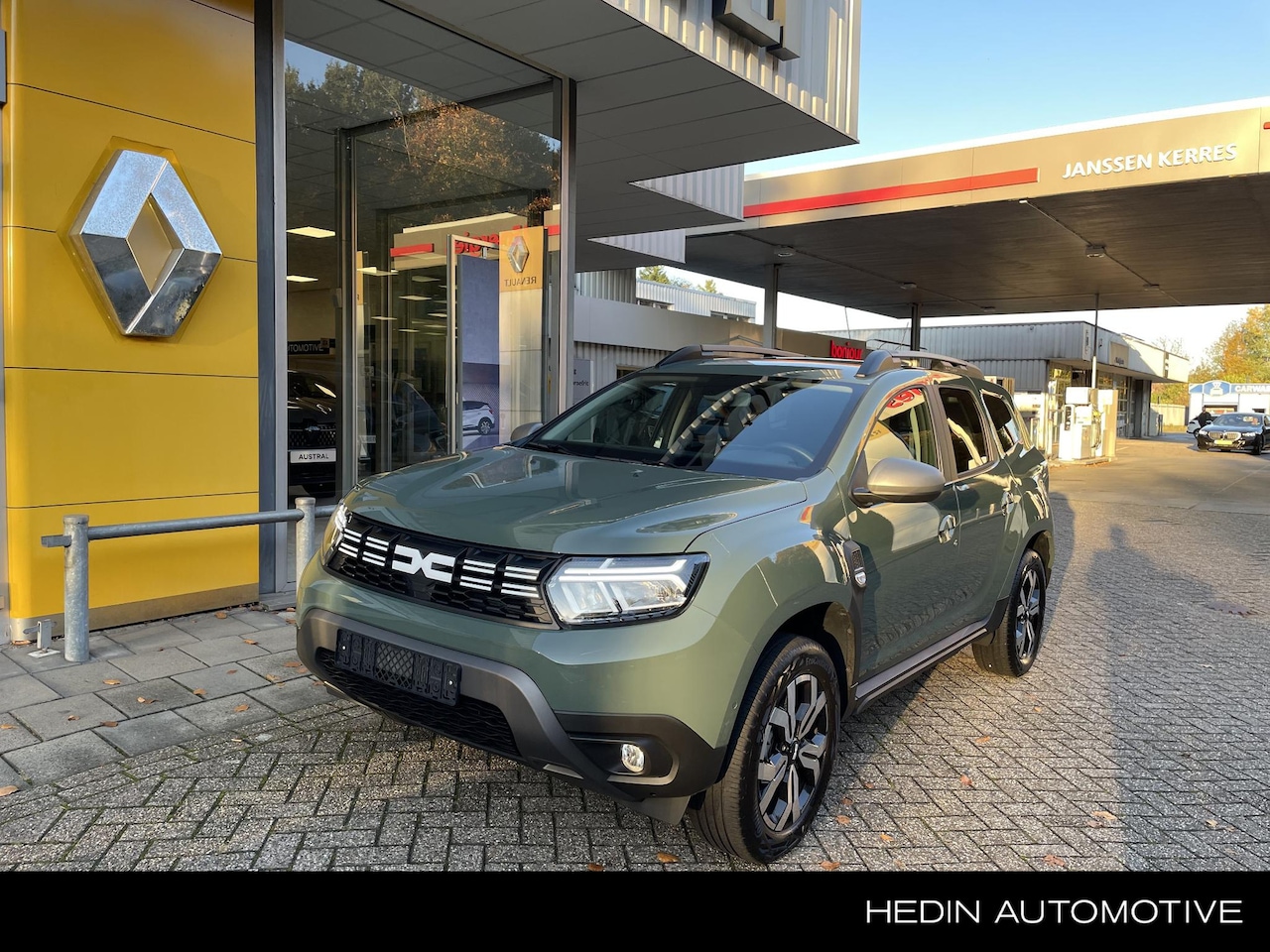 Dacia Duster - 1.3 TCe 150PK Journey AUTOMAAT | NAVIGATIE | STOEL VERWARMING | CAMERA | CRUISE CONTROL | - AutoWereld.nl