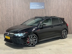 Volkswagen Golf - 2.0 TSI GTI Clubsport 301PK PANO IQ LIGHTS