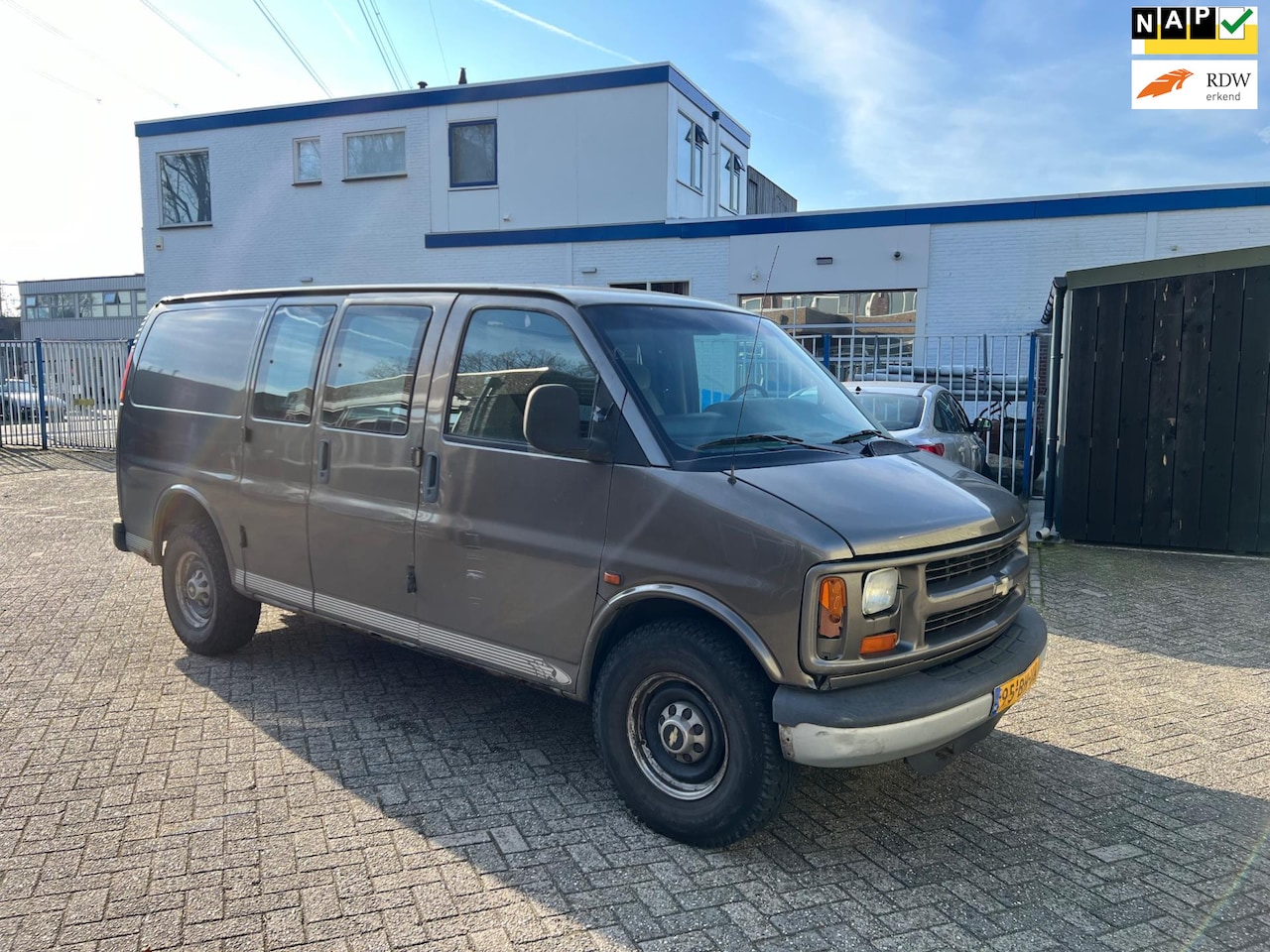 Chevrolet Chevy Van - USA Starcraft 6.5 - AutoWereld.nl