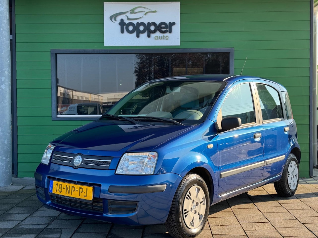 Fiat Panda - 1.2 Class / Airco / Nieuwe APK / Weinig KM!/ - AutoWereld.nl