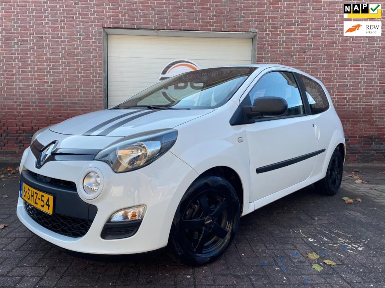 Renault Twingo - 1.2 16V Parisienne LMV AIRCO NAP - AutoWereld.nl